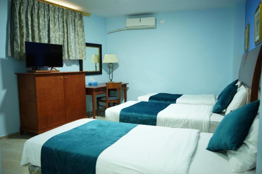 Conord Hotel Аман Екстериор снимка