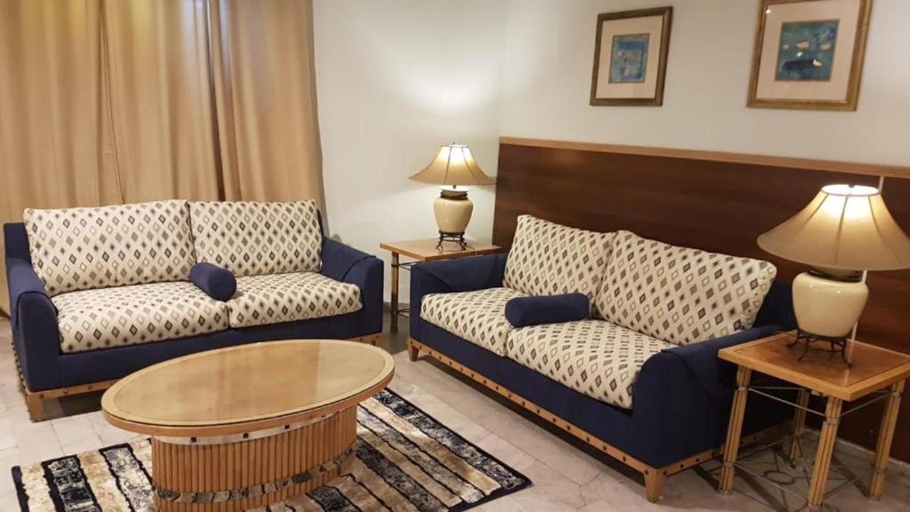 Conord Hotel Аман Екстериор снимка