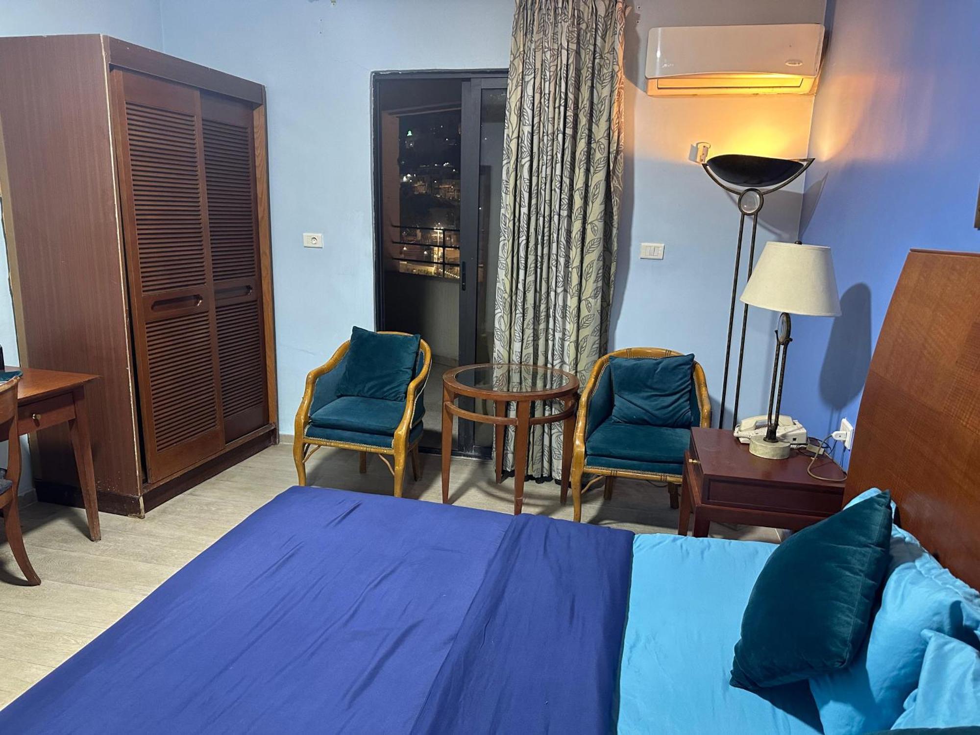 Conord Hotel Аман Екстериор снимка